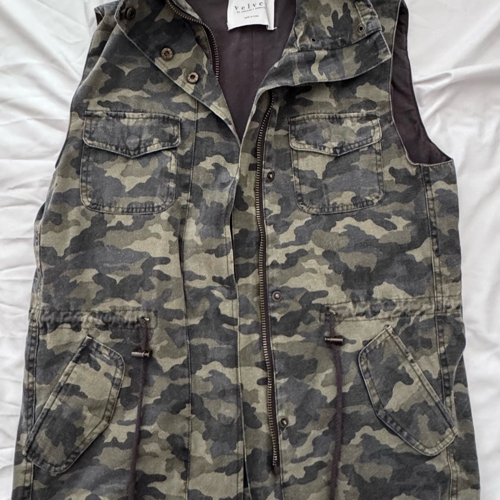 Velvet by Graham & Spencer Camouflage Army Hooded Vest